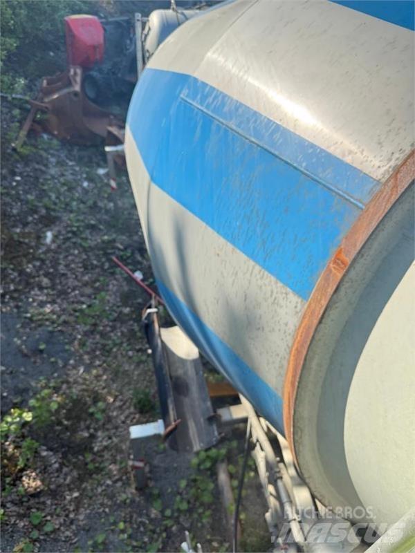 Volvo Armec Outros Camiões