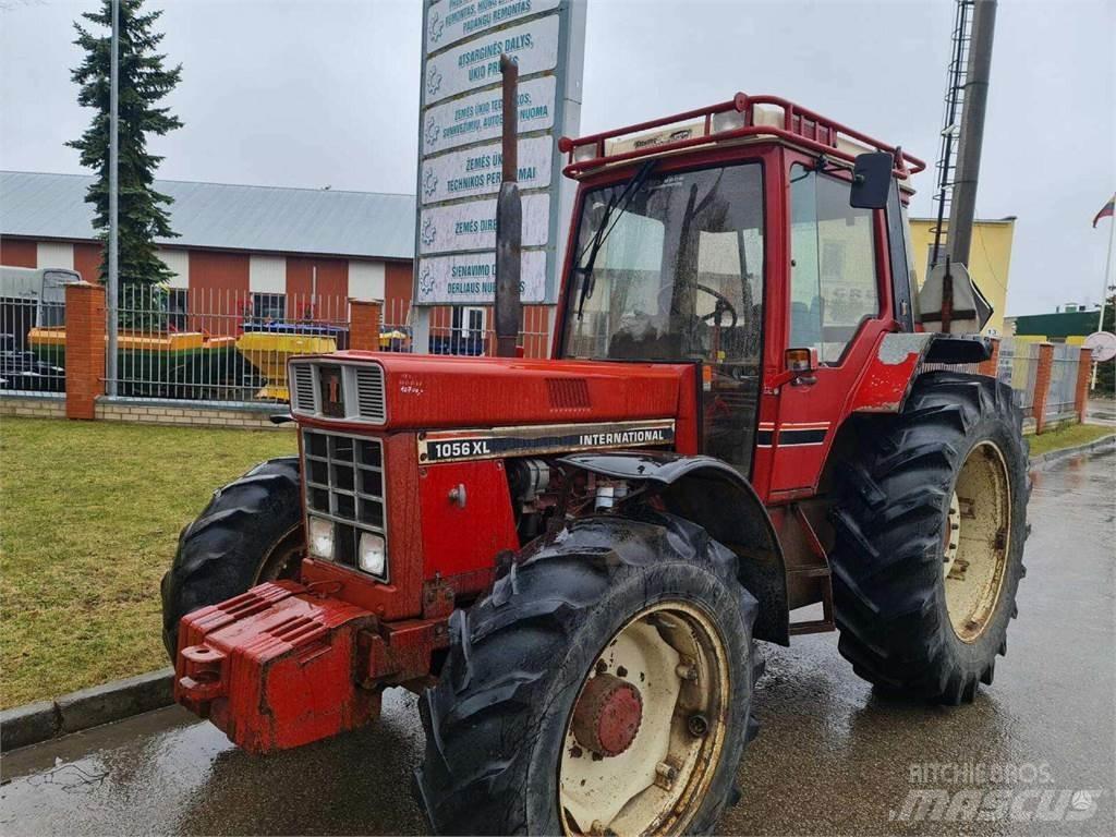 Case IH 1056 XL Tratores Agrícolas usados