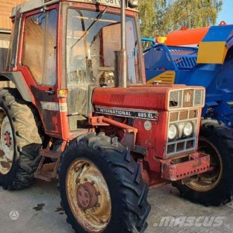Case IH 685 XL Transmissão