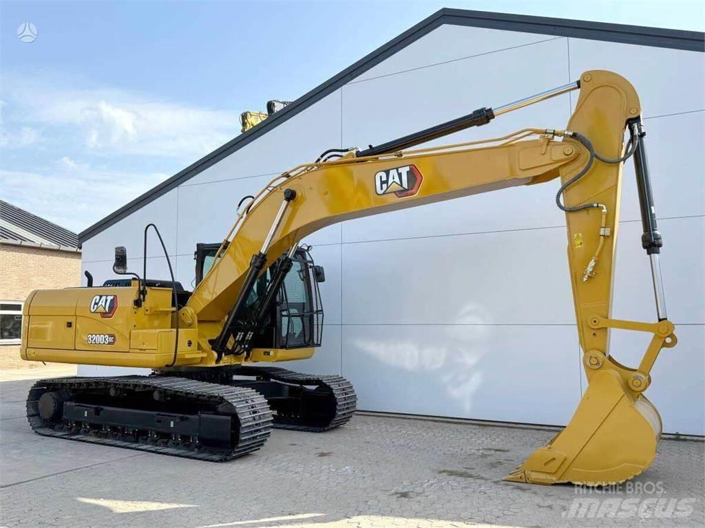 CAT 320D3 Escavadoras de rastos