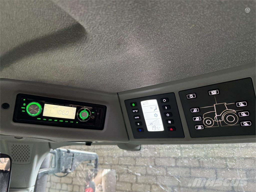 CLAAS Axion 870 Tratores Agrícolas usados