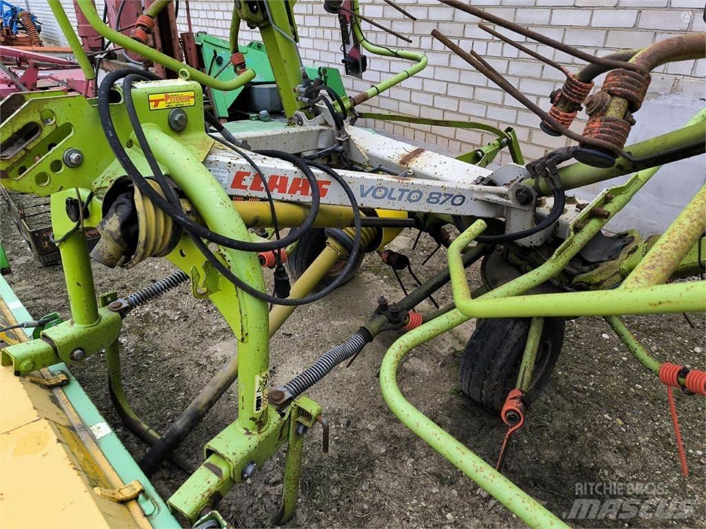 CLAAS VOLTO 870 Ancinho virador