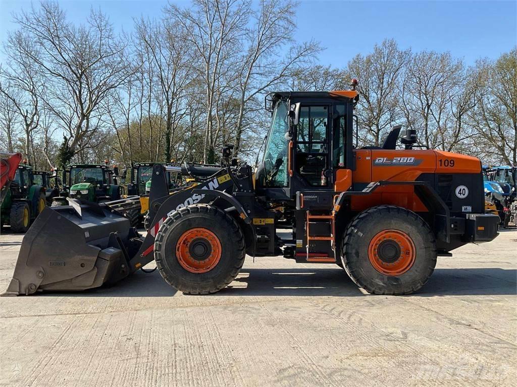 Doosan DL280 Pás carregadoras de rodas