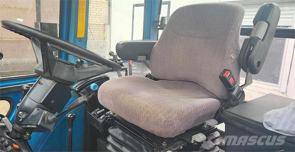 Ford 8210 Tratores Agrícolas usados