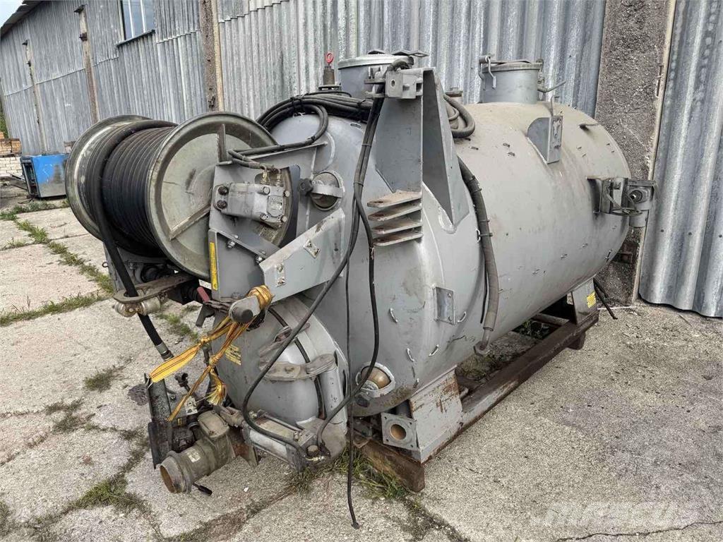  -Kita- Cisterna Camiões Municipais / Uso Geral