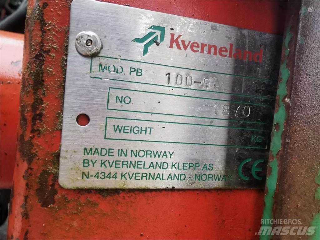 Kverneland PB 100 Charruas convencionais