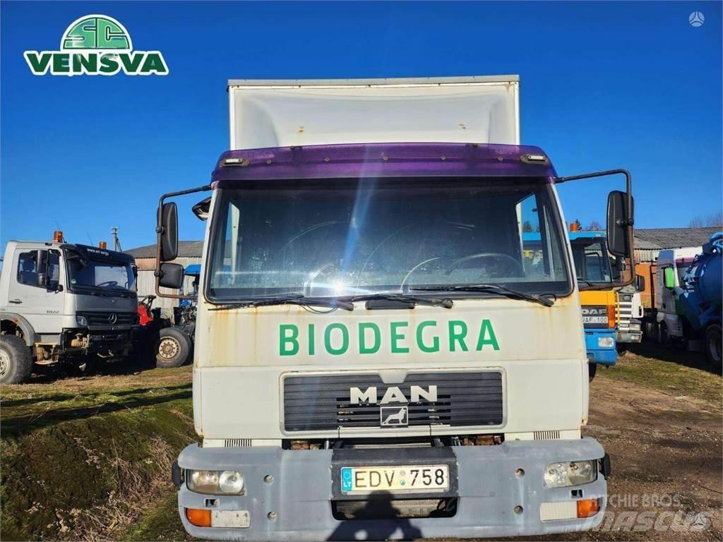 MAN LE 160 C Camiões de caixa fechada
