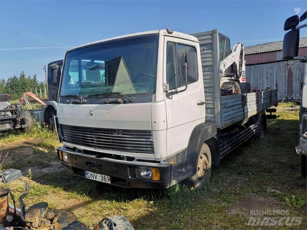 Mercedes-Benz 809 Camiões estrado/caixa aberta