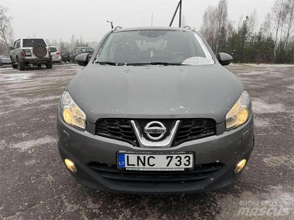 Nissan  Carros Ligeiros