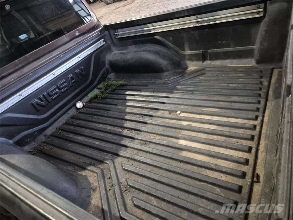 Nissan  Carros Ligeiros