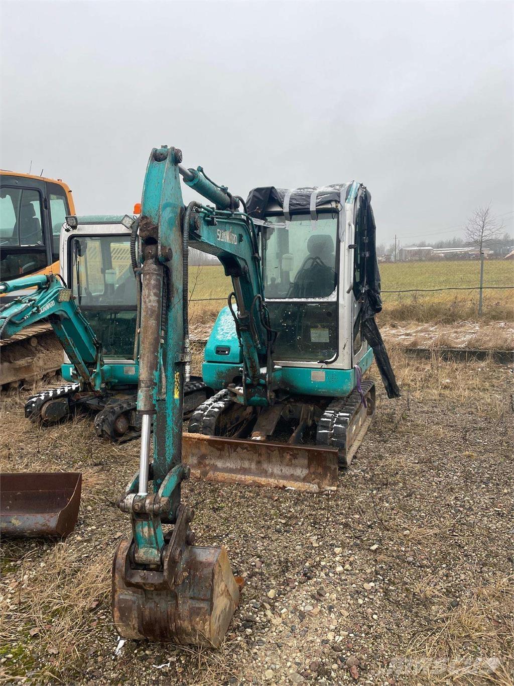 Sunward SWE25B Mini Escavadoras <7t