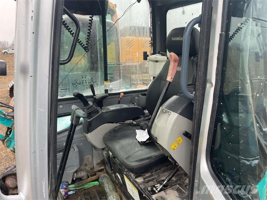 Sunward SWE25B Mini Escavadoras <7t