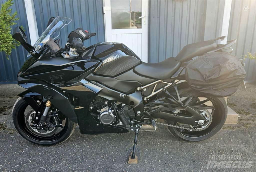 Suzuki  Veículos todo-terreno