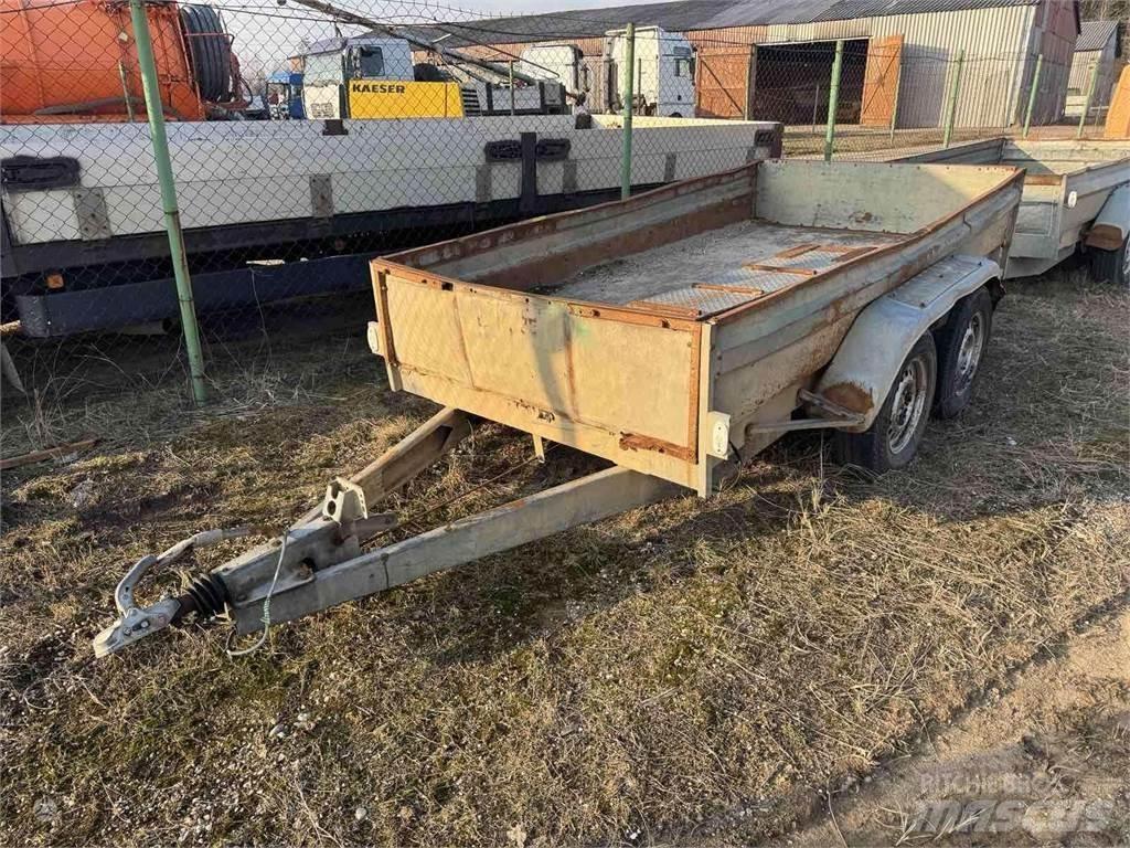 Tauras BZ 2530 Reboques Leves