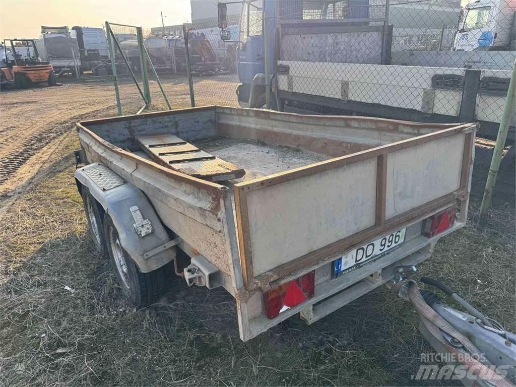 Tauras BZ 2530 Reboques Leves