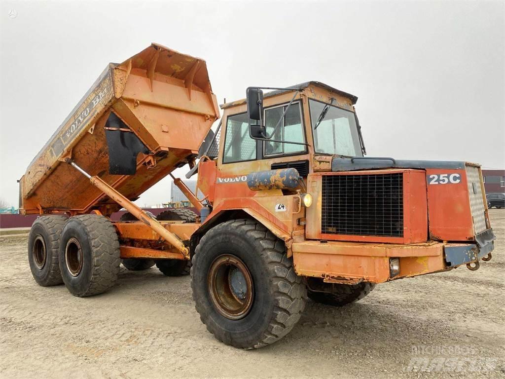 Volvo A25C , Nr.1 Camiões articulados