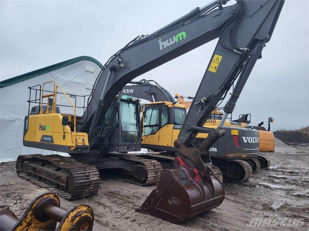 Volvo EC220E Escavadoras de rastos