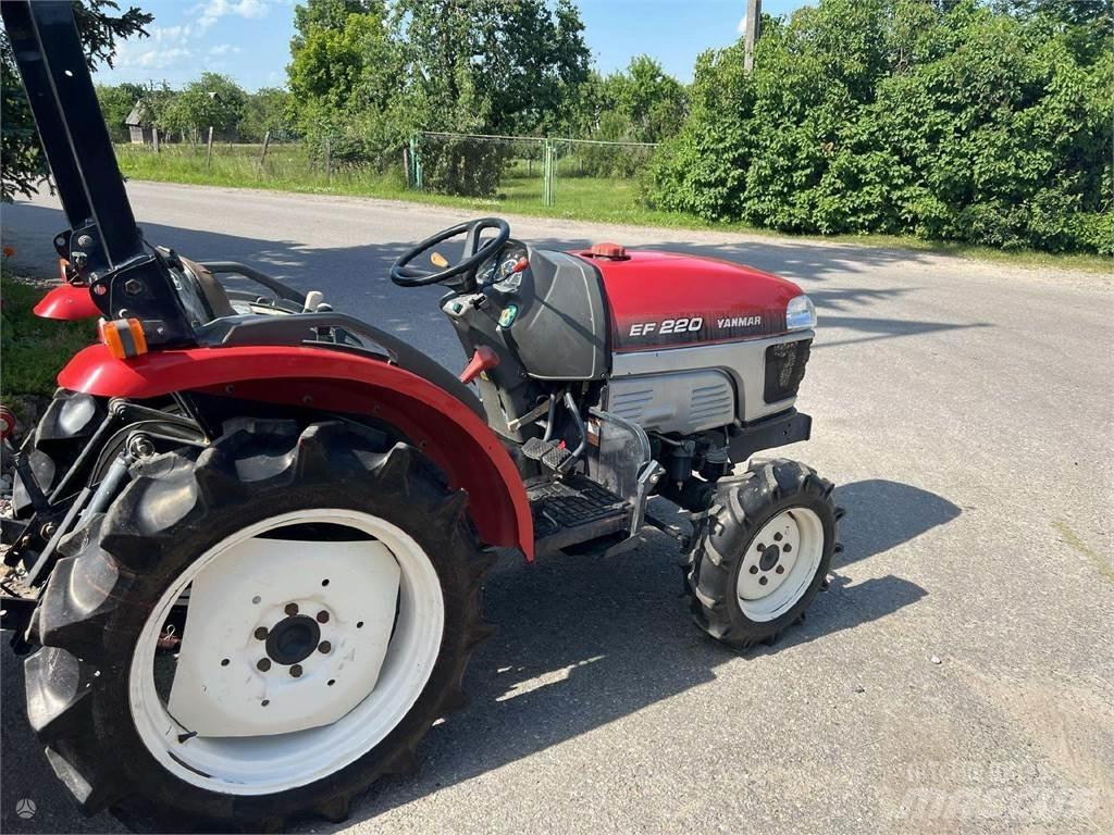 Yanmar EF 220 Tratores Agrícolas usados