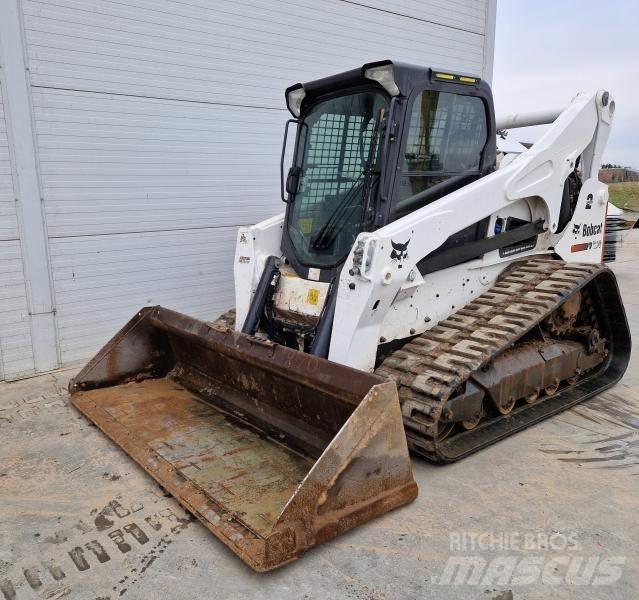 Bobcat T870 Carregadoras de direcção deslizante