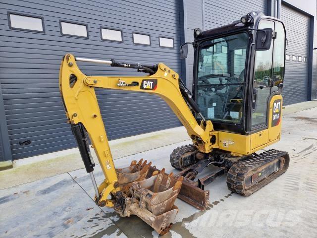 CAT 301.6 Mini Escavadoras <7t