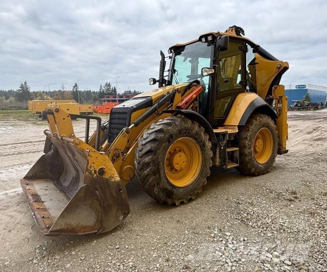CAT 444F2 Retroescavadoras