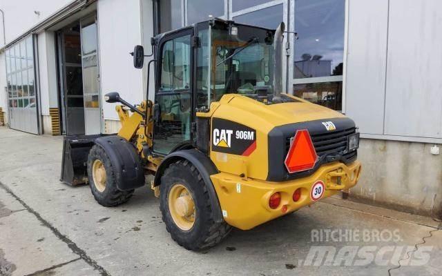 CAT 906M Pás carregadoras de rodas