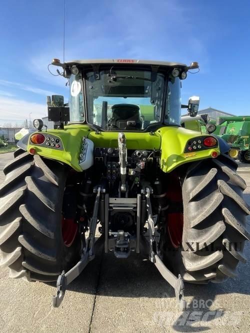 CLAAS Arion 440 Tratores Agrícolas usados