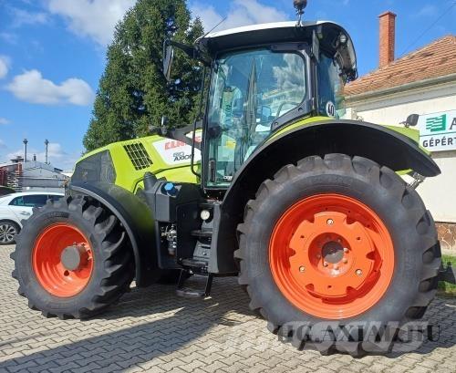 CLAAS Axion 810 Tratores Agrícolas usados
