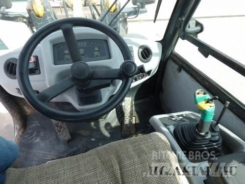 Komatsu 65 Pás carregadoras de rodas