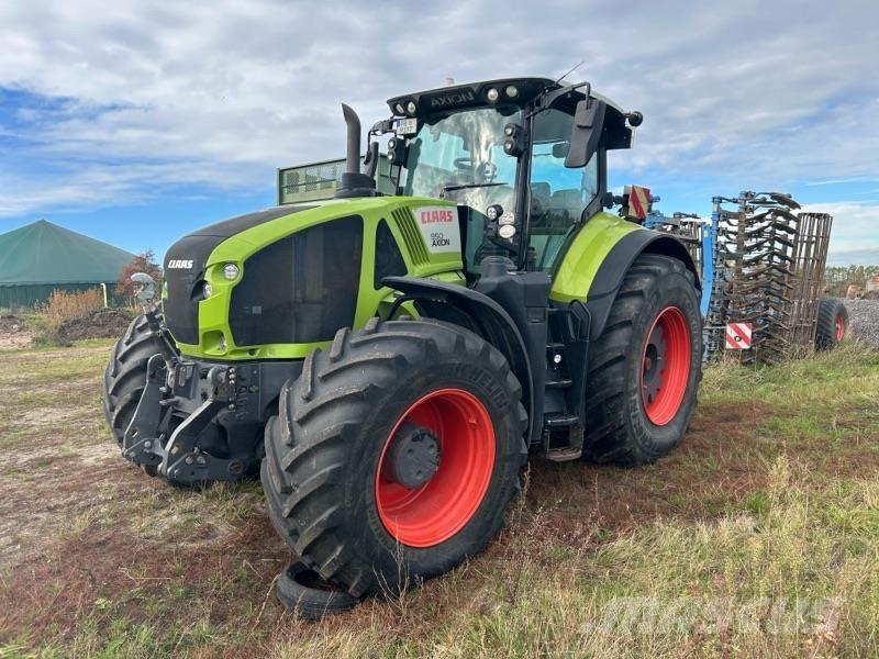 CLAAS Axion 950 Tratores Agrícolas usados