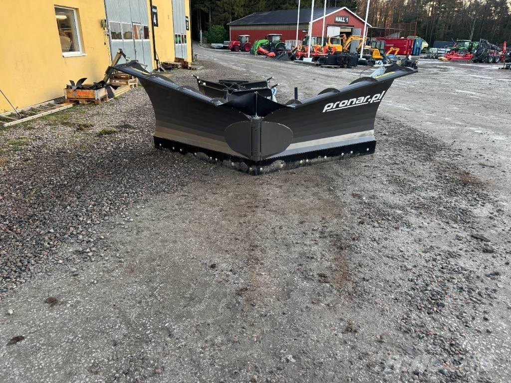 Pronar PUV 4000 M HD Lâminas de neve e arados