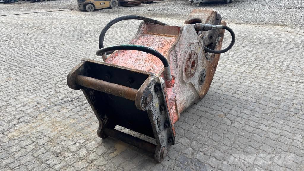 NPK G 18 J Britadeiras de construção