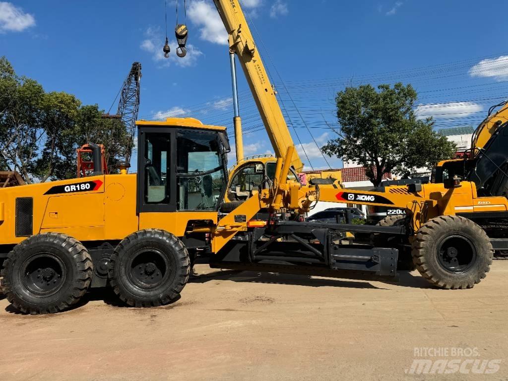 XCMG GR 180 Motoniveladoras