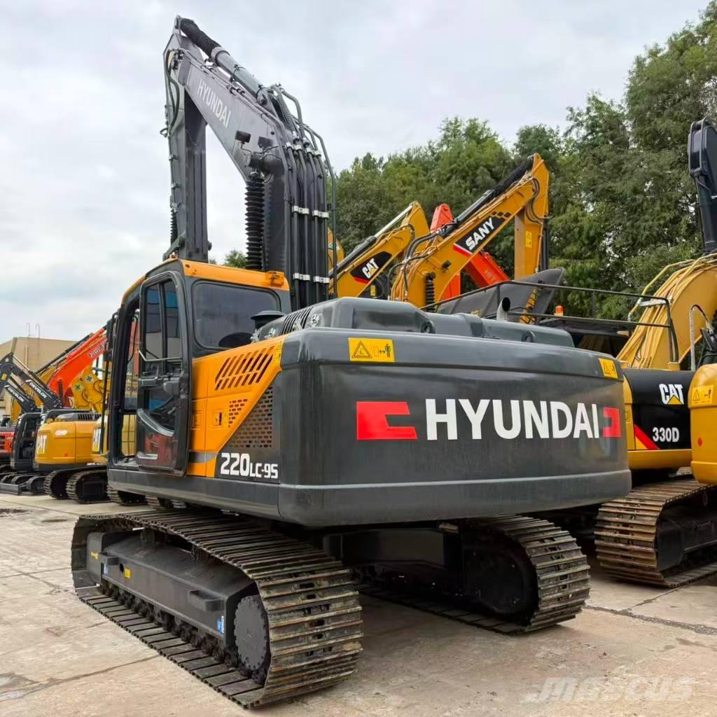 Hyundai R220LC-9S Escavadoras Midi 7t - 12t