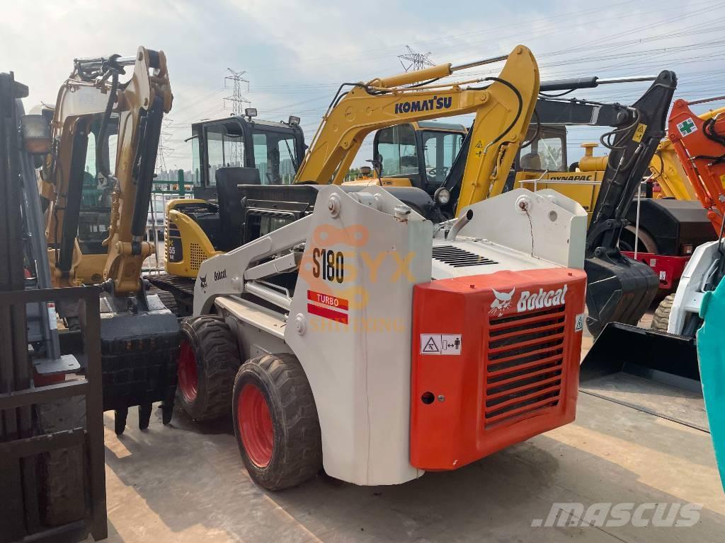 Bobcat S180 Carregadoras de direcção deslizante