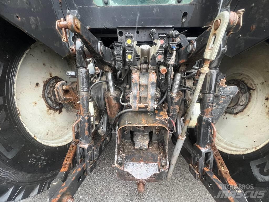 Valtra M 150-4 Tratores Agrícolas usados