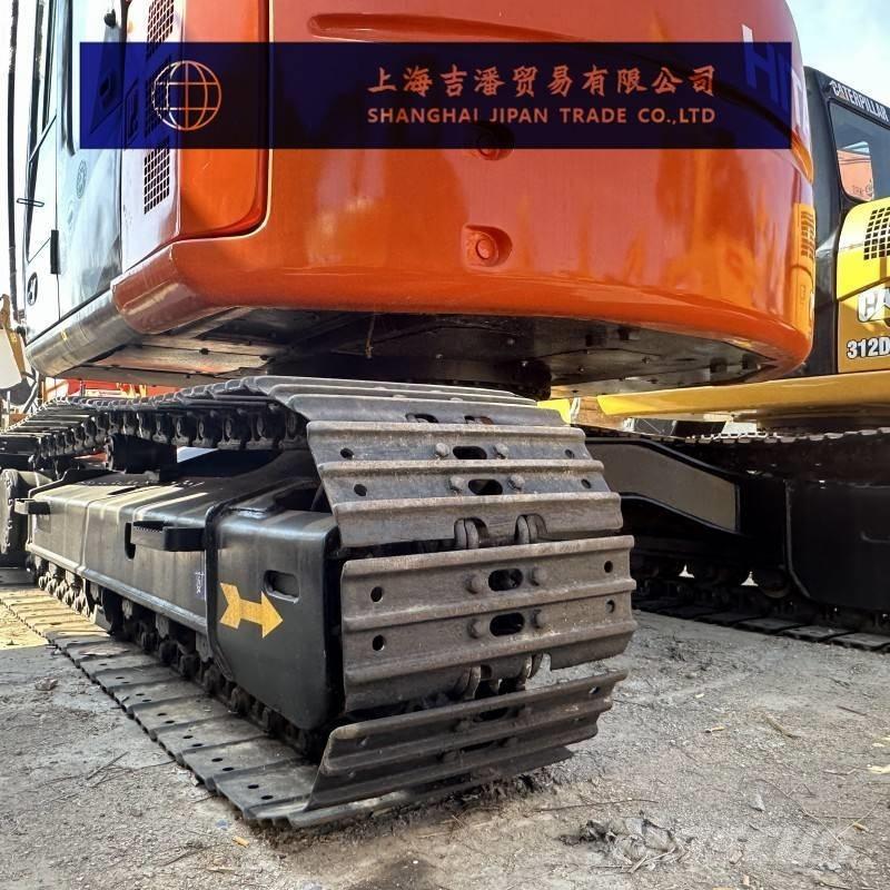 Hitachi ZX 135 Escavadoras de rastos