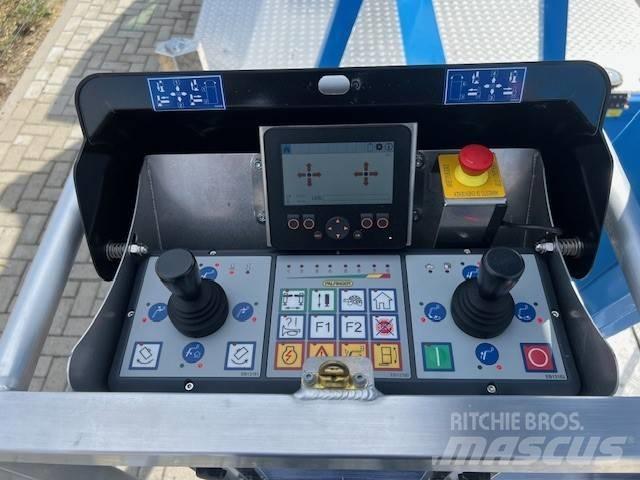 Palfinger P 250 BK Plataformas aéreas montadas em camião