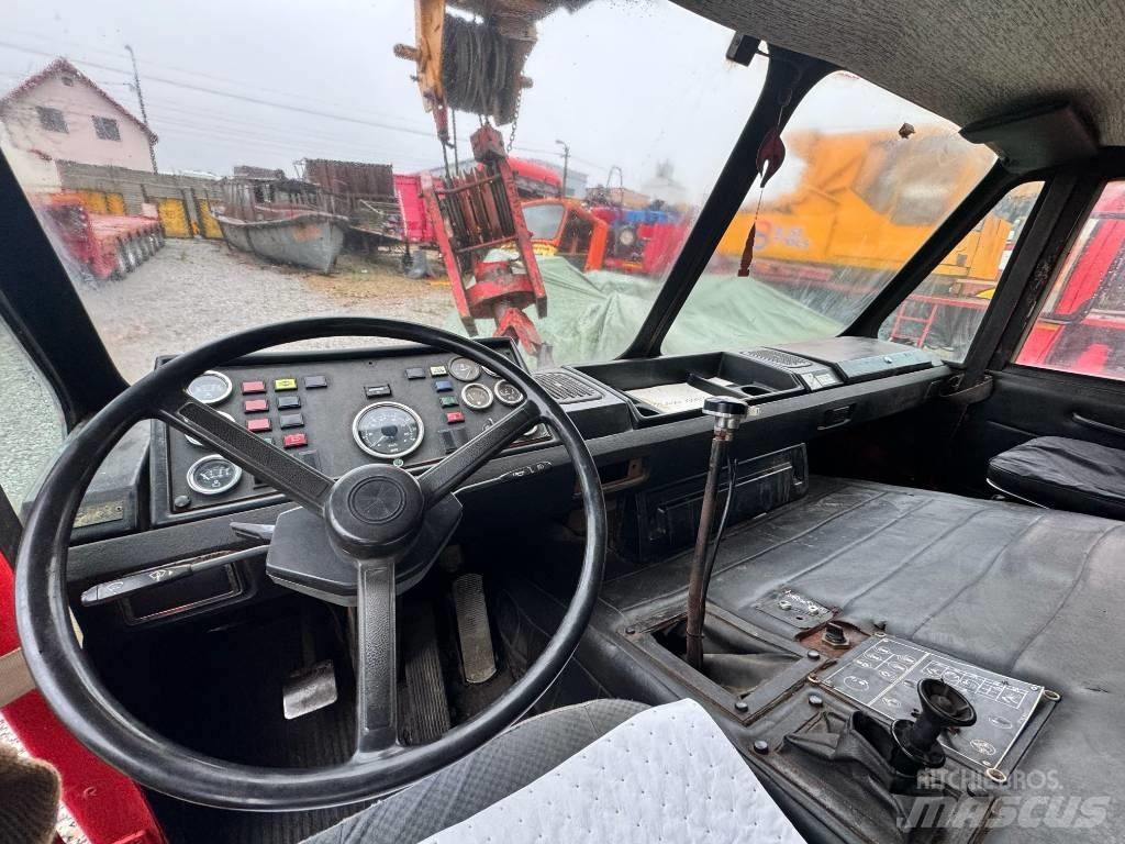 Coles 830T Gruas Todo terreno