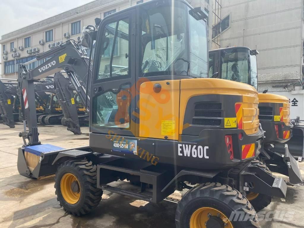 Volvo EW 60w vs Escavadoras de rastos