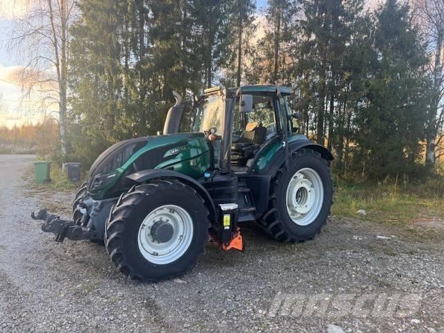 Valtra T194 versu Tratores Agrícolas usados