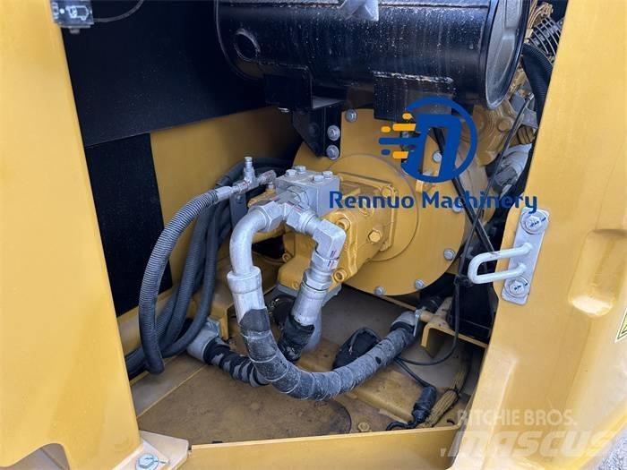 CAT 307E2/E Mini Escavadoras <7t