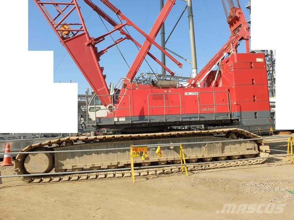 Kobelco CKE 2500 Gruas de rastos