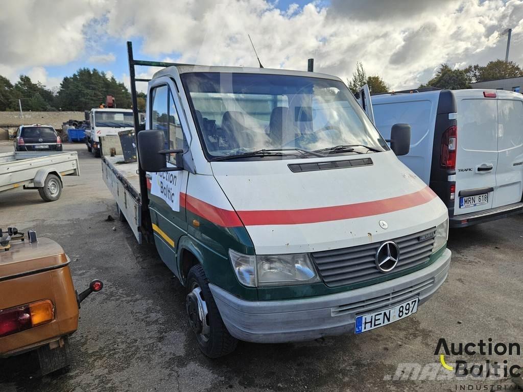 Mercedes-Benz 408 Pick up de caixa aberta