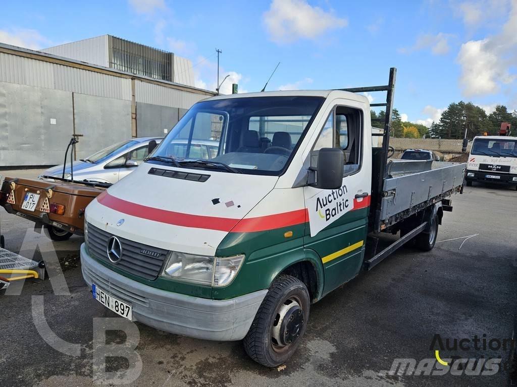 Mercedes-Benz 408 Pick up de caixa aberta