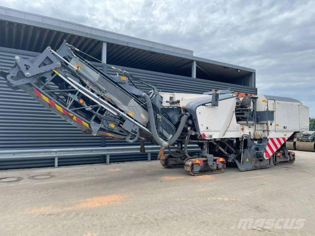 Wirtgen W 210 Fresadoras de asfalto