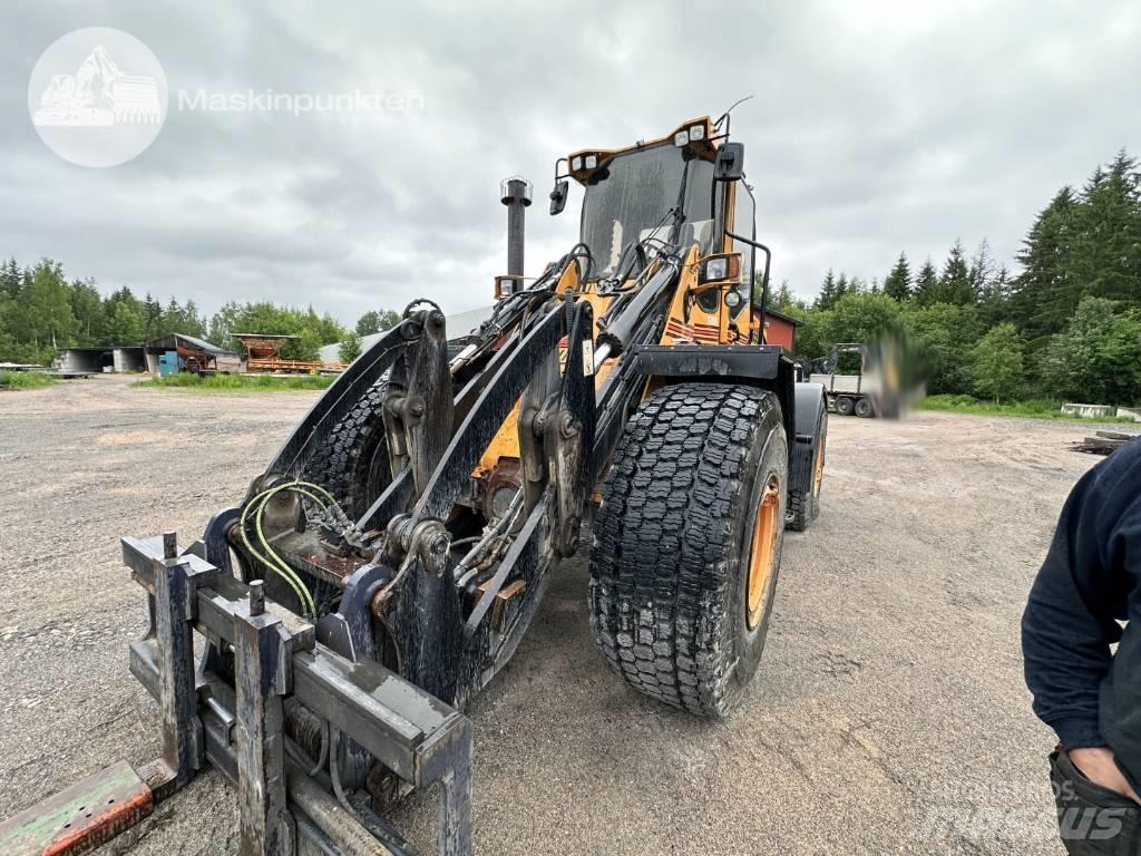 Ljungby L 20 Pás carregadoras de rodas