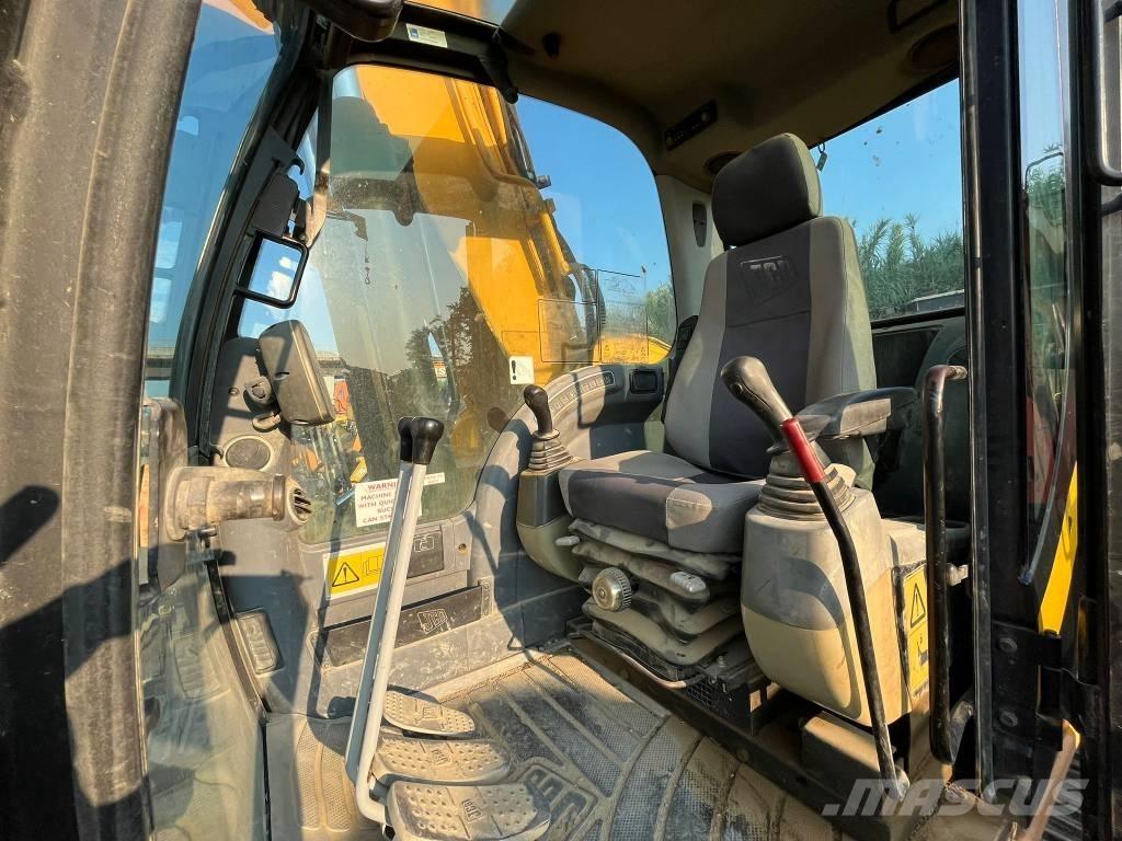 JCB JS 190 N LC Escavadoras de rastos