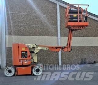 JLG E 300 AJP Elevadores braços articulados