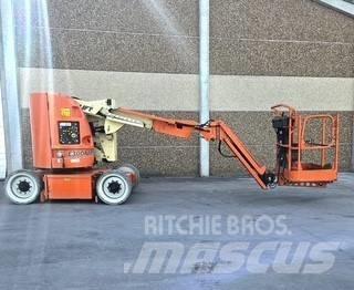 JLG E 300 AJP Elevadores braços articulados